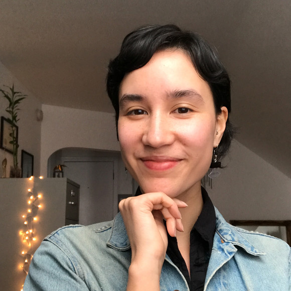 Meet your Posher, Alanna - Picture 1 of 1